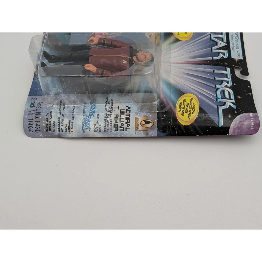 Star Trek TNG 1996 Admiral William T.‎ Riker All Good Things Finale Figure